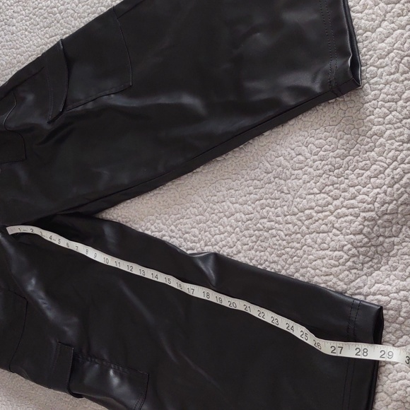 NWT Almost Famous Large Black Faux Leather Skater Cargo Pants - Picture 7 of 13